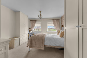 Photo 17- click for photo gallery